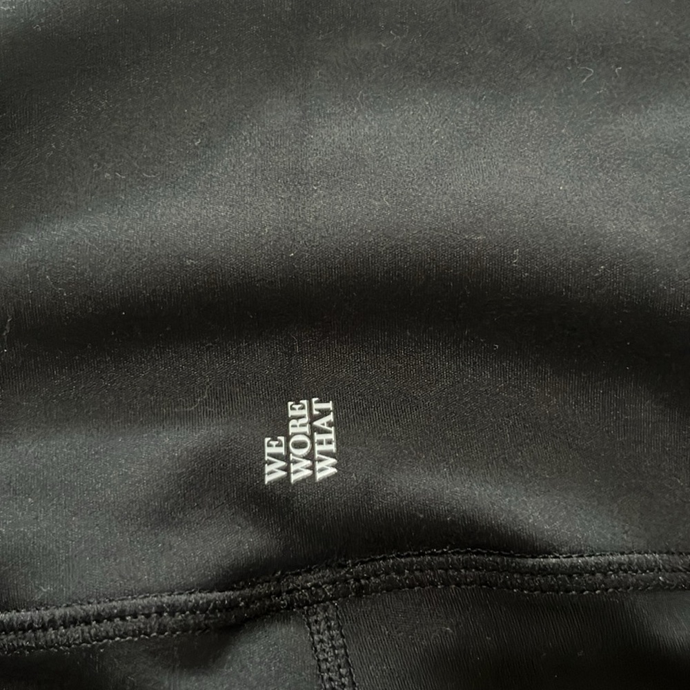 WeWoreWhat Black and Cream Leggings - Picture 10 of 13
